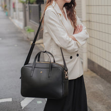 Load image into Gallery viewer, Tas Tangan Wanita Silvertote Luna Hand Bag Large