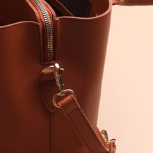 Load image into Gallery viewer, Elise Handbag Brown