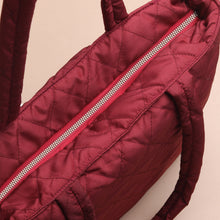 Load image into Gallery viewer, Tas Tote Wanita Silvertote Mia Pillow Maroon
