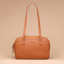 Load image into Gallery viewer, Tas Tote Wanita Silvertote Luna Small
