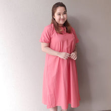 Load image into Gallery viewer, Silvertote Apparel Pakaian Wanita Poppy Dress
