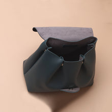 Load image into Gallery viewer, Lisse Handbag Pine Green
