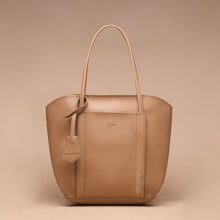 Load image into Gallery viewer, Silvertote X Pijeh Tas Tote Wanita Delaine Totebag Khaki
