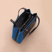 Load image into Gallery viewer, Silvertote Tas Tote Wanita Bella Totebag Blue Black
