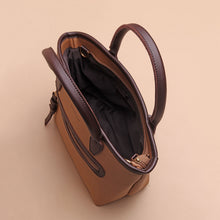 Load image into Gallery viewer, Silvertote Tas Tangan Wanita Zoe Handbag Brown

