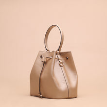 Load image into Gallery viewer, Silvertote Tas Bucket Wanita Lexy Bucket Bag Creme
